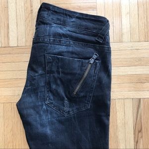 ZARA TRF Black Stretchy Jeans